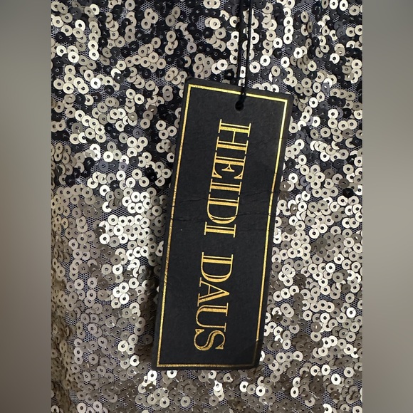 Heidi Daus Sequined Sirt - Picture 4 of 8